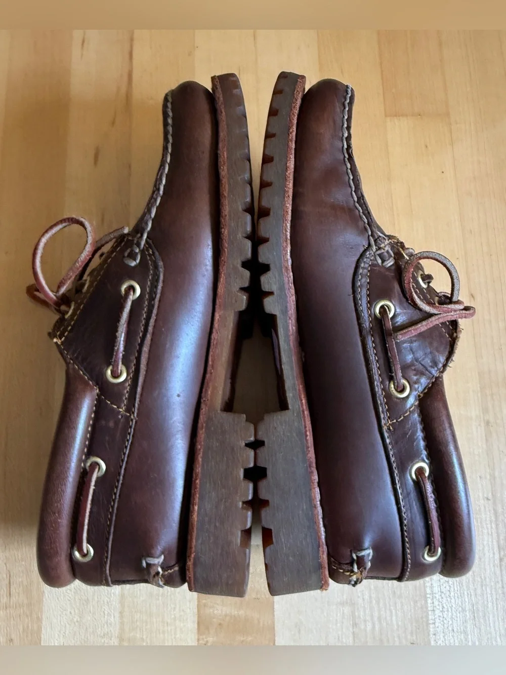 Timberland Men's Authentic 3-Eye Lug Handsewn Leather Boat Shoe Burgundy 7.5 M